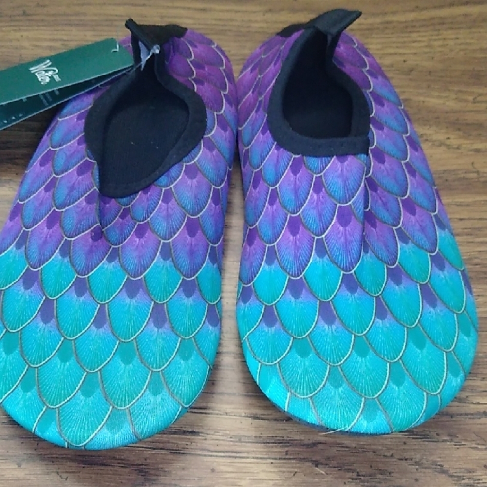 Vibrant Purple and Teal Slippers Womens EU 38/39 US 7.5-8